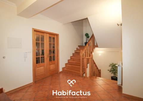 Moradia Geminada T4 com Jardim em Viseu