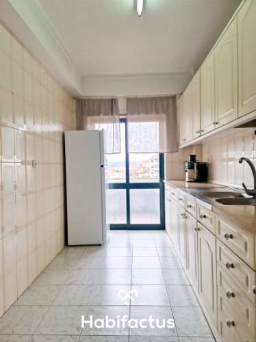 Apartamento T1 a 1 minuto a pé do Rossio - Viseu