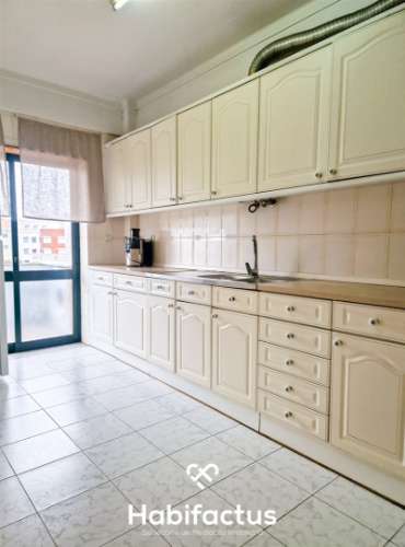 Apartamento T1 a 1 minuto a pé do Rossio - Viseu