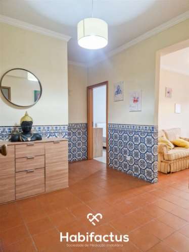 Apartamento T1 a 1 minuto a pé do Rossio - Viseu