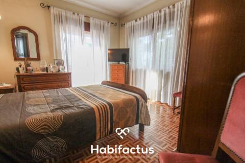 Moradia Isolada T3 com Estabelecimento Comercial – Viseu