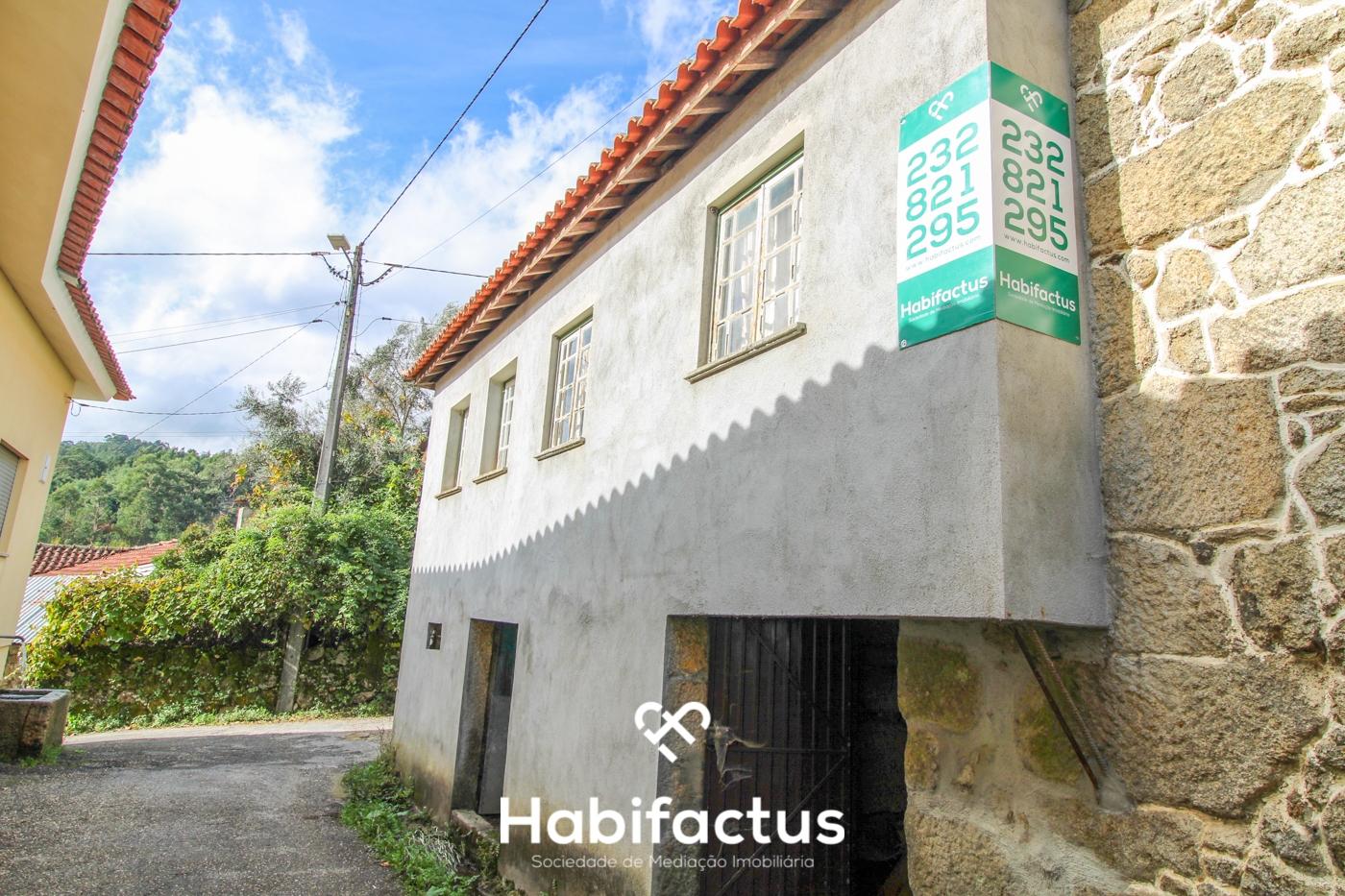 Moradia para Restaurar em Castelões - Tondela