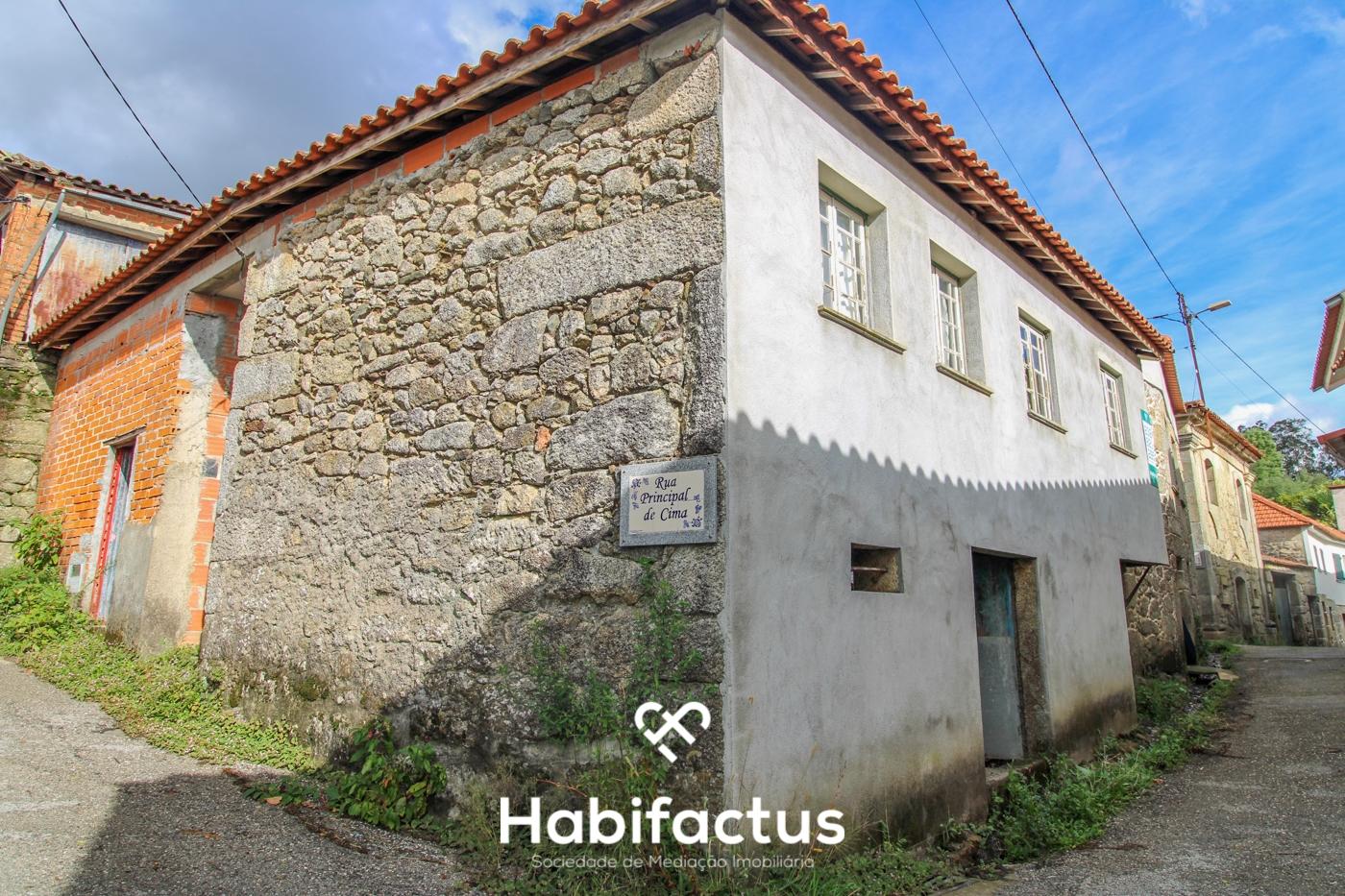 Moradia para Restaurar em Castelões - Tondela