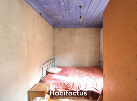 Moradia para Restaurar em Castelões - Tondela