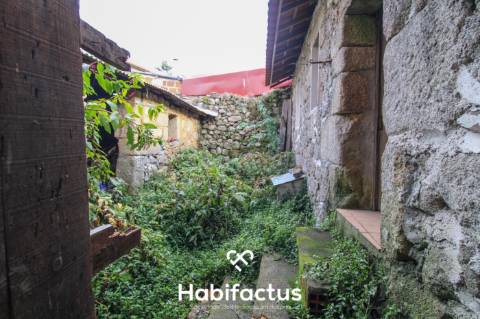 Moradia para Restaurar em Castelões - Tondela