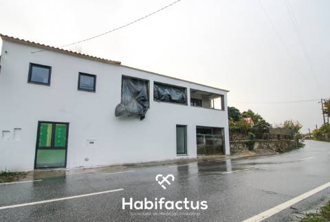 Moradia Isolada T3 com Terreno - Viseu