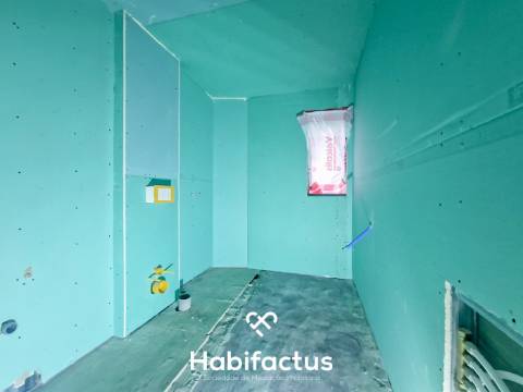 Moradia Isolada T3 com Terreno - Viseu