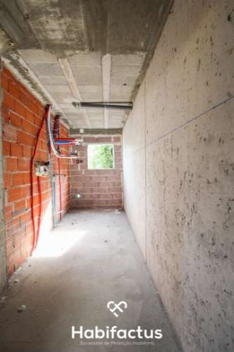 Moradia isolada T4 em construção, em Rebordinho - Viseu