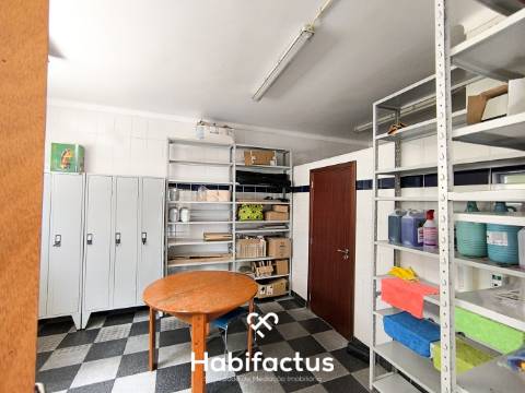 Armazém Industrial de 10.200 m² em Mangualde