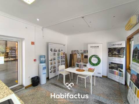 Armazém Industrial de 10.200 m² em Mangualde