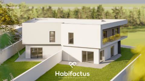 Moradia geminada T3 em construção, em Rebordinho  - Viseu