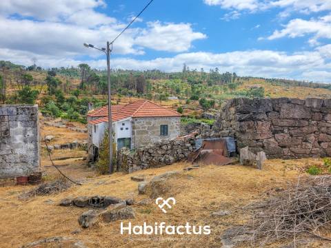 Moradia em Pedra – Moinhos, Senhorim | Nelas