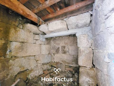 Moradia em Pedra – Moinhos, Senhorim | Nelas