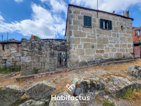 Moradia em Pedra – Moinhos, Senhorim | Nelas