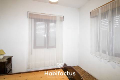 Moradia T3 para Remodelar à venda em Silgueiros - Viseu