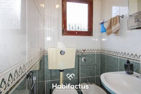 Moradia T3 para Remodelar à venda em Silgueiros - Viseu