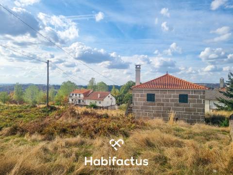 Quinta para venda na histórica Vila de Penedono.