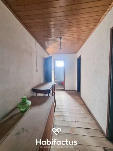 Quinta para venda na histórica Vila de Penedono.