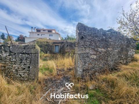 Quinta para venda na histórica Vila de Penedono.