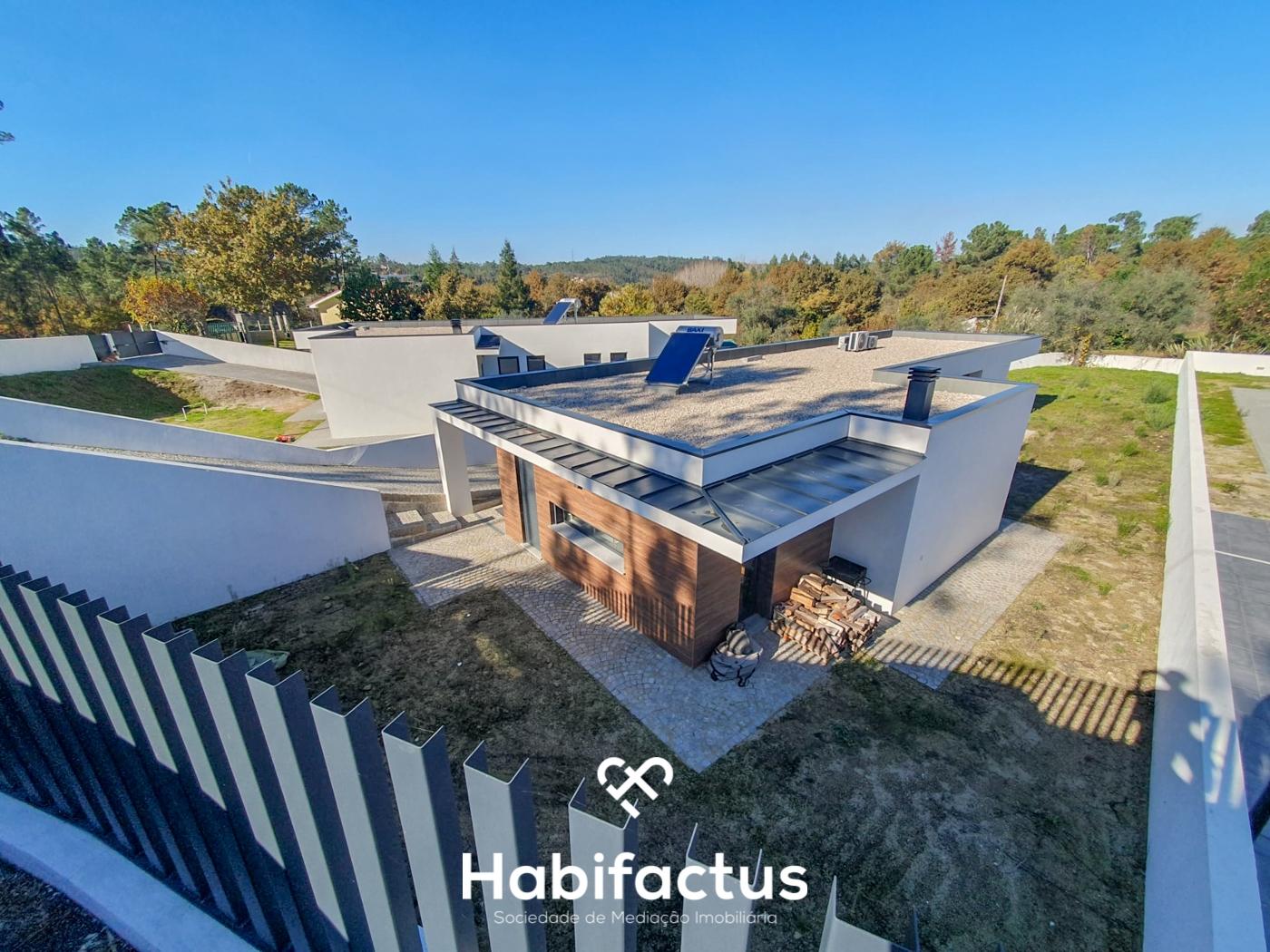 Moradia Térrea Isolada T4 em Couto de Cima- Viseu