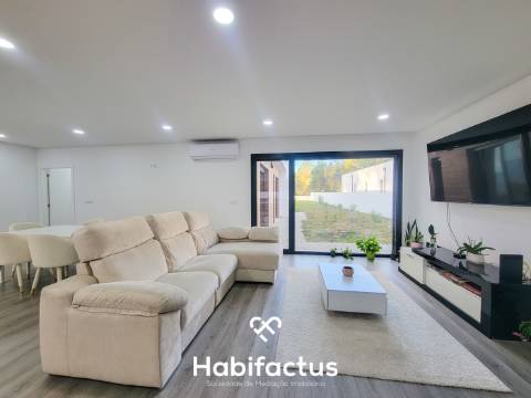 Moradia Térrea Isolada T4 em Couto de Cima- Viseu