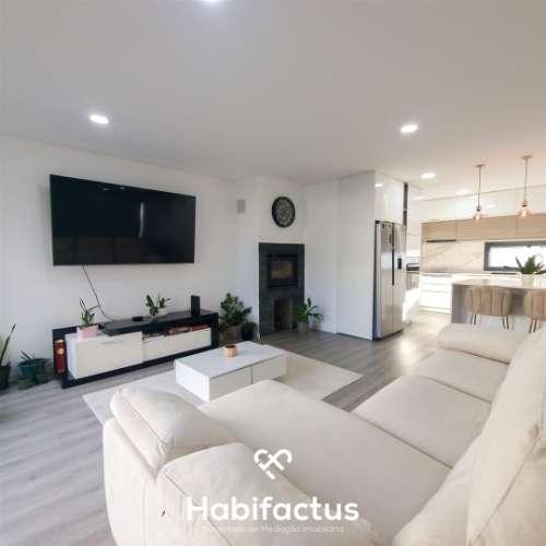 Moradia Térrea Isolada T4 em Couto de Cima- Viseu