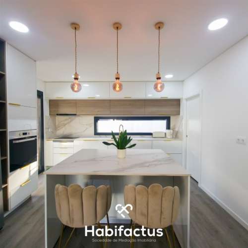 Moradia Térrea Isolada T4 em Couto de Cima- Viseu