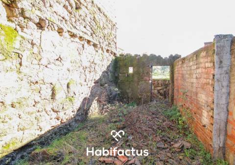 Moradia T4 em pedra - Tondela