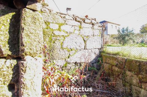 Moradia T4 em pedra - Tondela