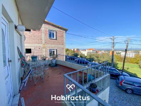Moradia para venda com Dois Andares Independentes no Centro de Mangualde – Viseu - Ideal para Invest