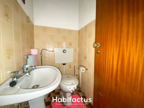 Moradia para venda com Dois Andares Independentes no Centro de Mangualde – Viseu - Ideal para Invest