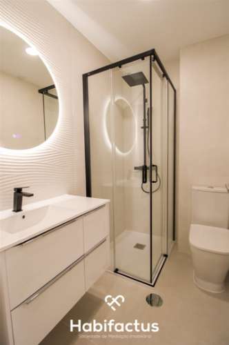 Apartamento T3 totalmente remodelado junto ao centro de Viseu