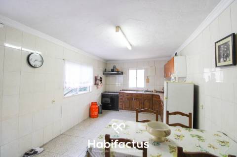 Moradia Isolada T2+1 a 15 Minutos do Centro de Viseu