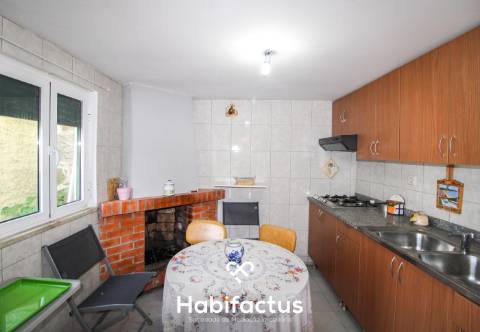 Moradia Isolada T2+1 a 15 Minutos do Centro de Viseu