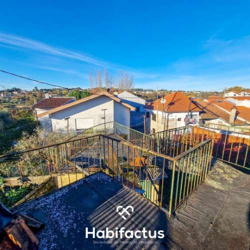 Moradia para remodelar para venda em Viseu