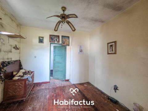 Moradia para remodelar para venda em Viseu