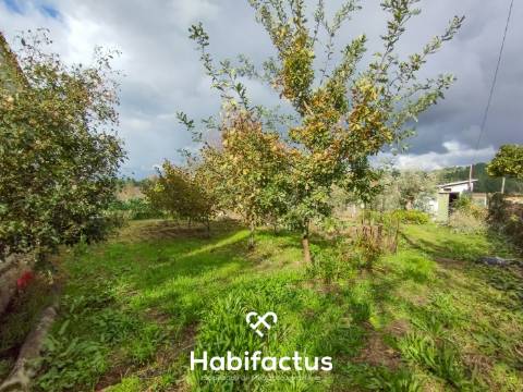 Terreno com Viabilidade de Construção – Paranhos da Beira, Seia