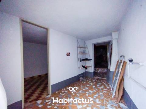 Moradia T1 em Paranhos – Pronta a Habitar!