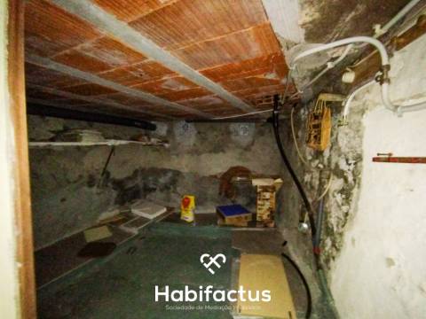 Moradia T1 em Paranhos – Pronta a Habitar!