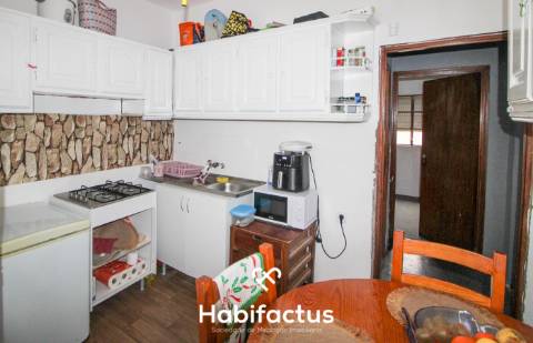 Moradia T3 com terreno em Samorim - Sátão