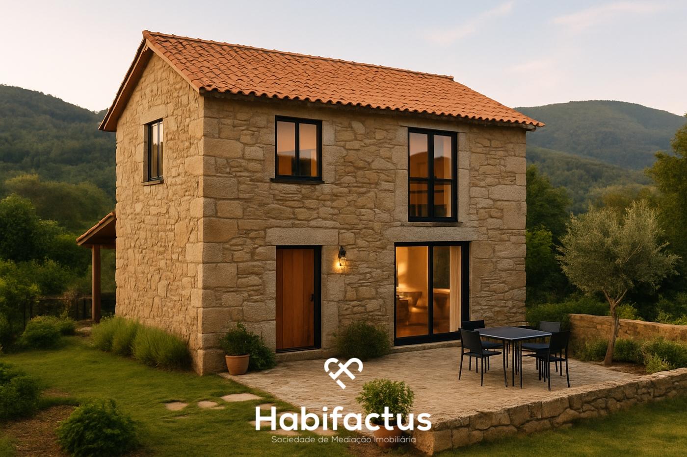 Casa em Pedra - Tondela