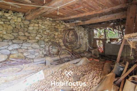 Casa em Pedra - Tondela