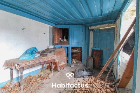 Casa em Pedra - Tondela