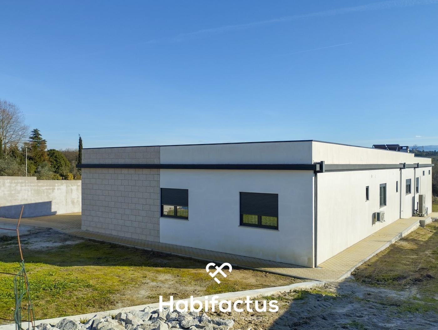 Moradia Isolada T4 em Água Levada – Mangualde