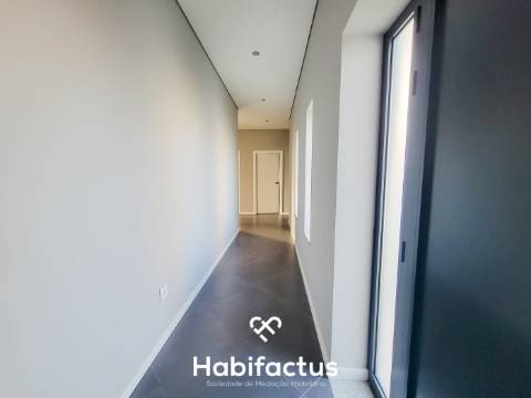 Moradia Isolada T4 em Água Levada – Mangualde