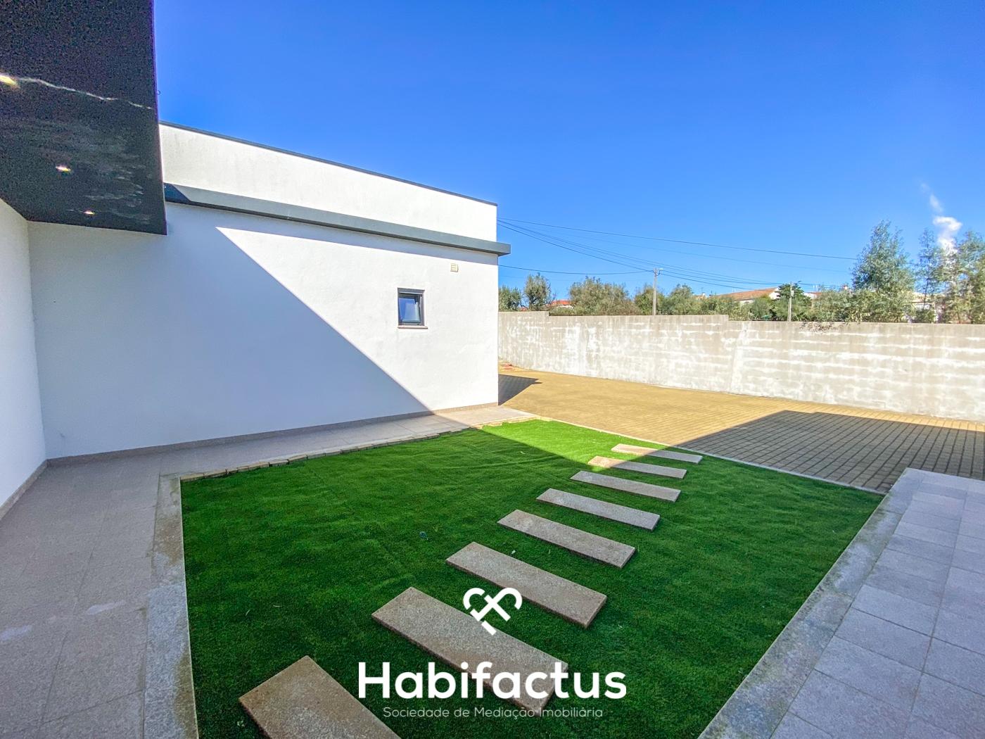 Moradia Isolada T4 em Água Levada – Mangualde