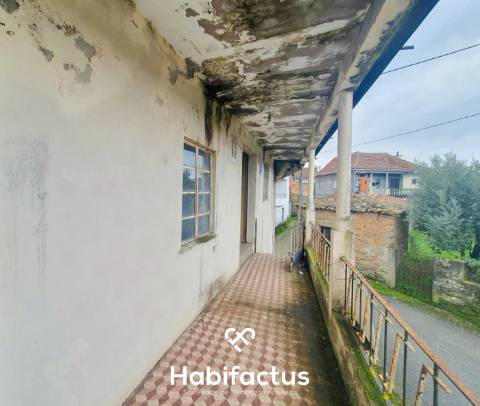 Moradia Isolada T5 para Reconstrução | Parada – Carregal do Sal