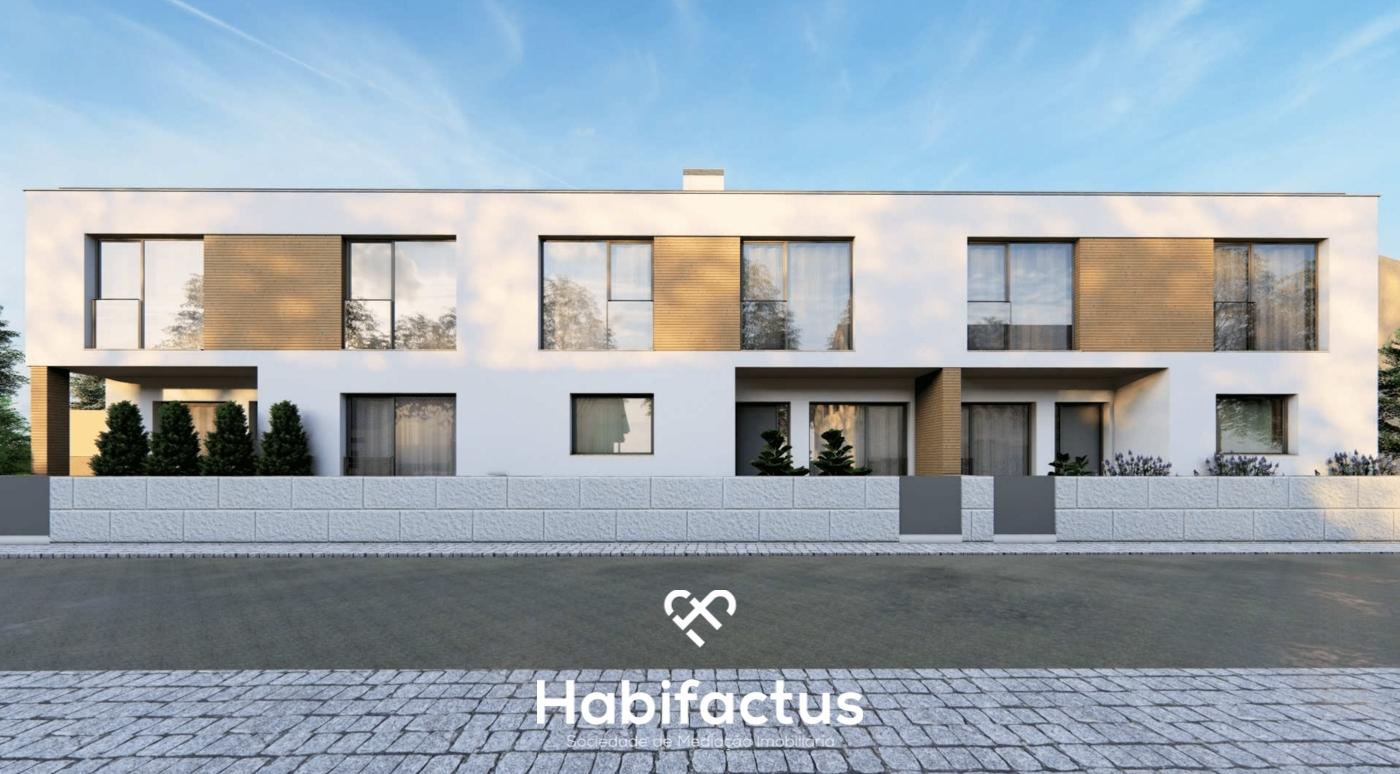 Moradia em banda T3 em construção junto ao Instituto Politécnico de Viseu