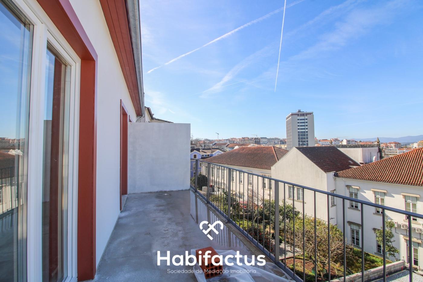 Apartamento T2 Novo Centro Histórico Viseu