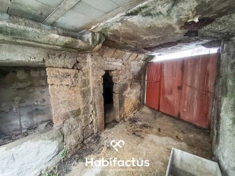 Moradia T2 reconstruída em Viseu